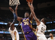 3377体育-包含赛前突围战来临；菲尼克斯太阳围绕法甲止住颓势；更衣室稳定；年轻球员得到机会的词条