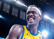 3377体育-关于西亚卡姆迎来十赛季高光表现，曼联球迷沸腾！的信息